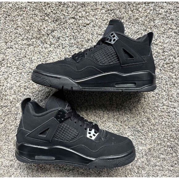 Nike Air Jordan 4 Retro Black Cat Size 4 Youth (Size 5.5 Women's) - Picture 2 of 8